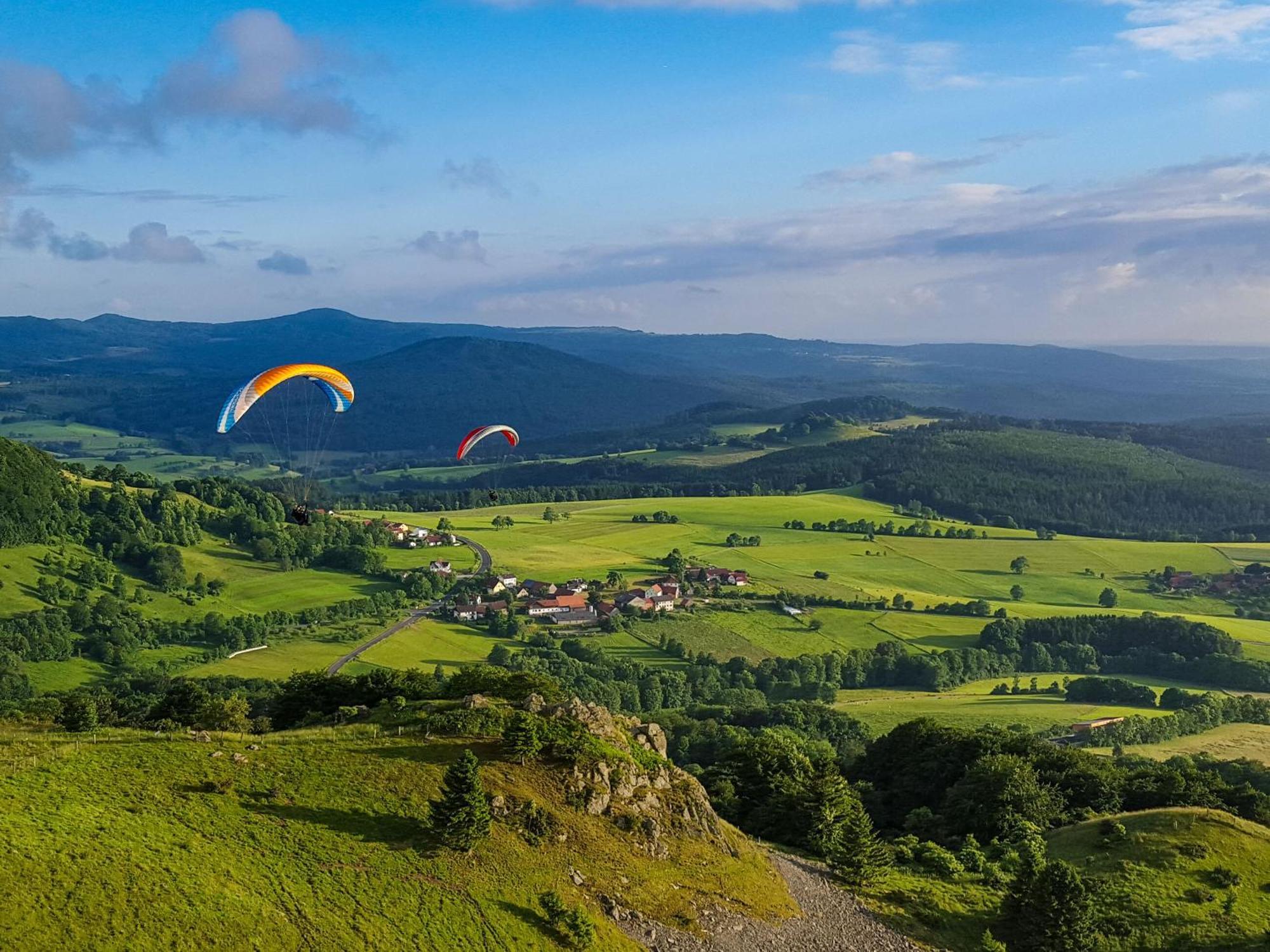 Berghotel Deutscher Flieger Wasserkuppe Gersfeld Bagian luar foto
